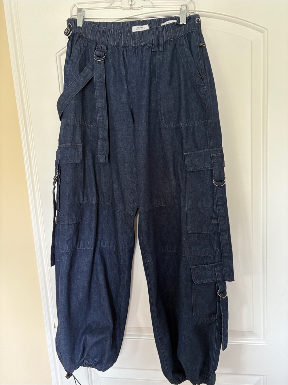Forever 21 Navy Blue Denim Jogger Pants - Picture 2 of 11